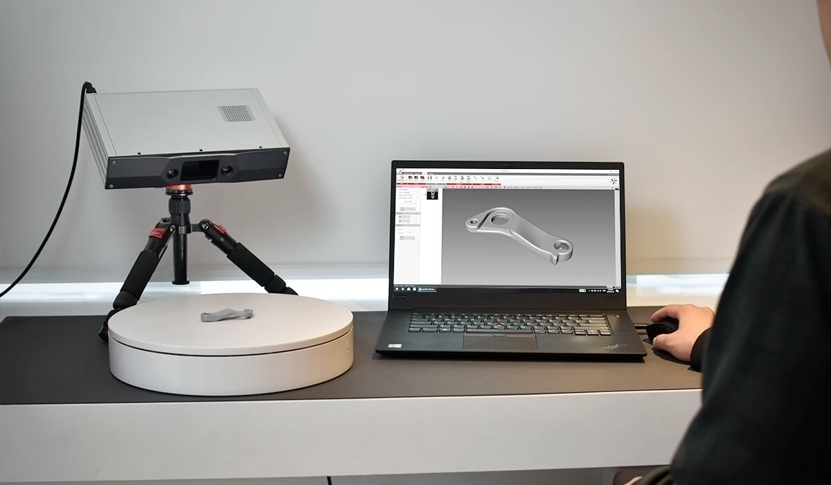 Compact S1 with turntable